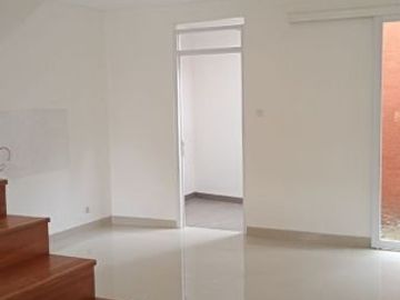 Hanya 950 Juta CASH Rumah Readystock Full Furnish di Cikutra Cicaheum Bandung