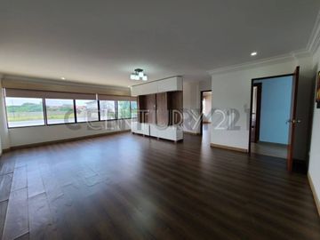 Casa en Venta en Urbanización Biblos, Samborondón
