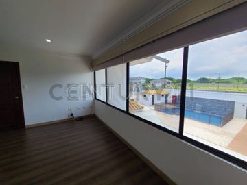 Casa en Venta en Urbanización Biblos, Samborondón