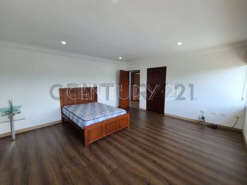 Casa en Venta en Urbanización Biblos, Samborondón