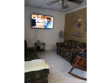 SE VENDE!! Casa en Valle Dorado, La Chorrera
