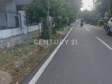 Rumah Lokasi Strategis Di Komp PTB Duren Sawit S7582