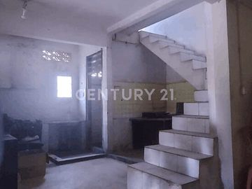 Rumah Lokasi Strategis Di Komp PTB Duren Sawit S7582