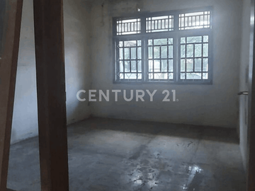 Rumah Lokasi Strategis Di Komp PTB Duren Sawit S7582