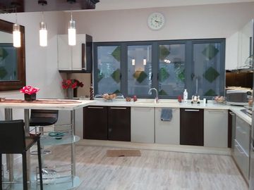 RUMAH MEWAH NUANSA VILA FULL FURNISH, SWIMMING POOL, BSD