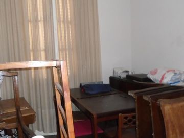 Casa 6amb en esquina en Pasajes de Parque Chacabuco Ideal 2 Flias A RECICLAR