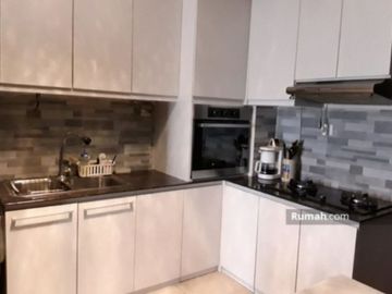 For Rent 3BR Nice Apartemen at Fatmawati