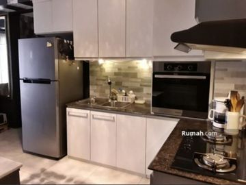 For Rent 3BR Nice Apartemen at Fatmawati
