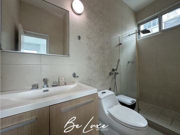 VENTA APARTAMENTO EN EL CANGREJO PH ASTORIA (2)