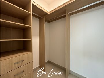 VENTA APARTAMENTO EN EL CANGREJO PH ASTORIA (2)