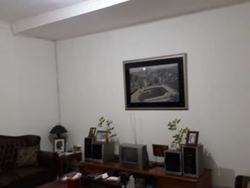RUMAH NYAMAN ASRI DIKAWASAN YANG STRATEGIS BINTARO AMAN DAN BEBAS BANJIR
