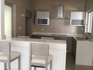 Venta de Casa en Rancho Cortes, Cuernavaca
