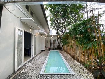 Rumah di Tanjung Barat Indah Jakarta Selatan. Fully furnished