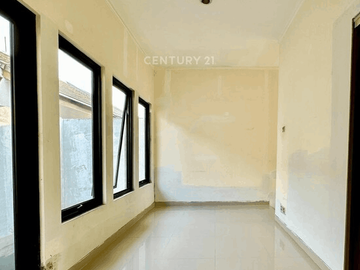 Dijual Rumah Siap Huni Emerald Bintaro Jaya