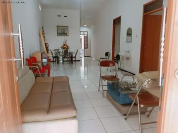 Rumah Bulu Jaya Lontar Hadap Utara, Pln 2200