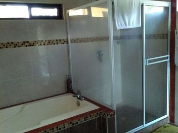 Casa Campestre en venta vía Barcelona Quindio