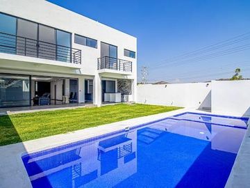 Casa en Fraccionamiento Burgos Bugambilias, Temixco Morelos