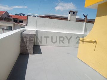 Venta de casa Santa Lucia Norte de Quito
