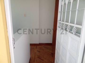 Venta de casa Santa Lucia Norte de Quito