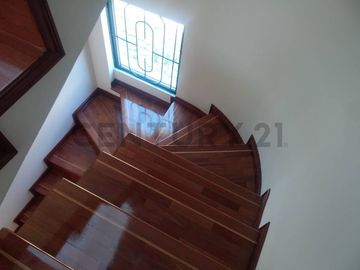 Venta de casa Santa Lucia Norte de Quito