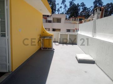 Venta de casa Santa Lucia Norte de Quito