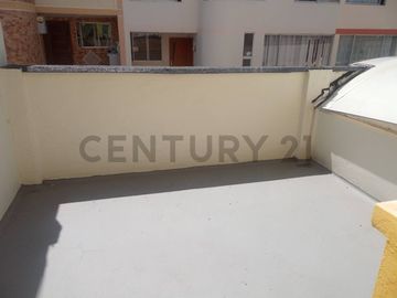 Venta de casa Santa Lucia Norte de Quito
