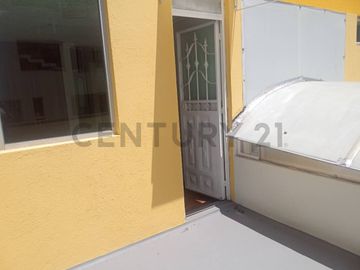 Venta de casa Santa Lucia Norte de Quito