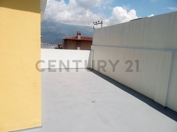 Venta de casa Santa Lucia Norte de Quito