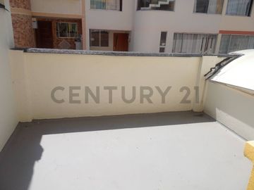 Venta de casa Santa Lucia Norte de Quito