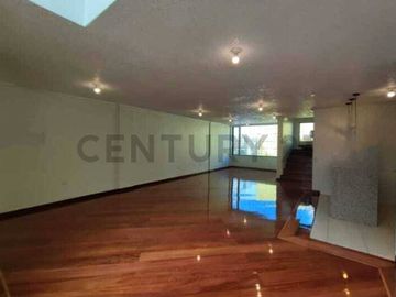 Venta de casa Santa Lucia Norte de Quito
