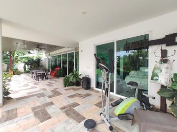 casa en venta en los trapiches. Cod V20647