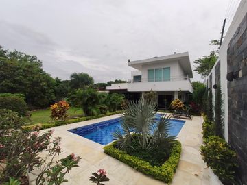casa en venta en los trapiches. Cod V20647