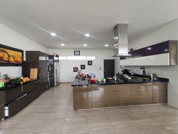 casa en venta en los trapiches. Cod V20647