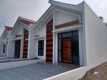 Jarang Ada Rumah Komersil Spek Bagus Hanya 300Jtan di Sindangpanon Banjaran