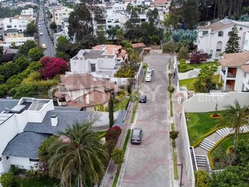 HERMOSA CASA EN VENTA SECTOR TANDA