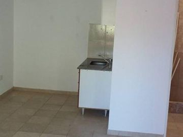 DEPARTAMENTO 2 AMBIENTE PRIMER PISO MARTIN CORONADO