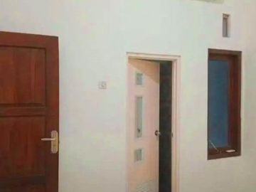 Rumah Siap Huni Ngaglik jalan kaliurang km 12 Besi jangkang