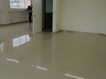 RENTA EDIFICIO NUEVO, TLALNE, LA ROMANA IDEAL CLÍNICA,OFICINA,LABORATORIO,ETC.