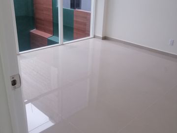 RENTA EDIFICIO NUEVO, TLALNE, LA ROMANA IDEAL CLÍNICA,OFICINA,LABORATORIO,ETC.