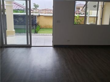 VENTA DE CASA EN  BRISAS DEL GOLF, VILLA ALTA