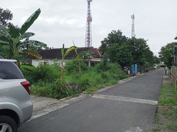Dijual, 1 Unit Saja di dalam kompleks Perumahan Candi Prambana