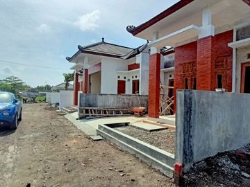 Dijual, 1 Unit Saja di dalam kompleks Perumahan Candi Prambana