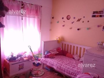 Departamento De 3 Ambientes Venta Ramos Mejía.