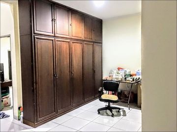 SUDAH RENOV TOTAL RUMAH GADING SERPONG SEKTOR LUAS 162 MURAH