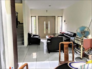 SUDAH RENOV TOTAL RUMAH GADING SERPONG SEKTOR LUAS 162 MURAH