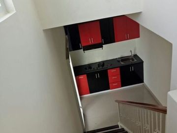 Hanya 600jt-an Rumah 2 lantai di daerah Jatihandap Bandung