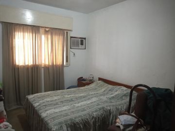 VENTA DE CASA 4 AMB. EN LOTE PROPIO