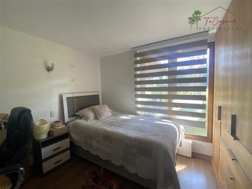 Casa en condominio en venta 7D/3B quincho pisc. en Talagante