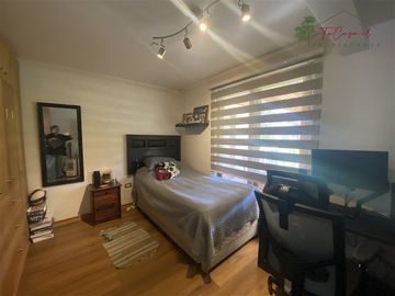 Casa en condominio en venta 7D/3B quincho pisc. en Talagante