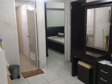 Apartemen Cosmopolis Tower A, Furnish